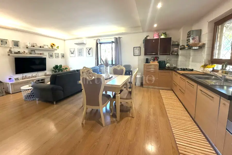 Villa in vendita di 170 mq a €385.000 (rif. 2/2026)
