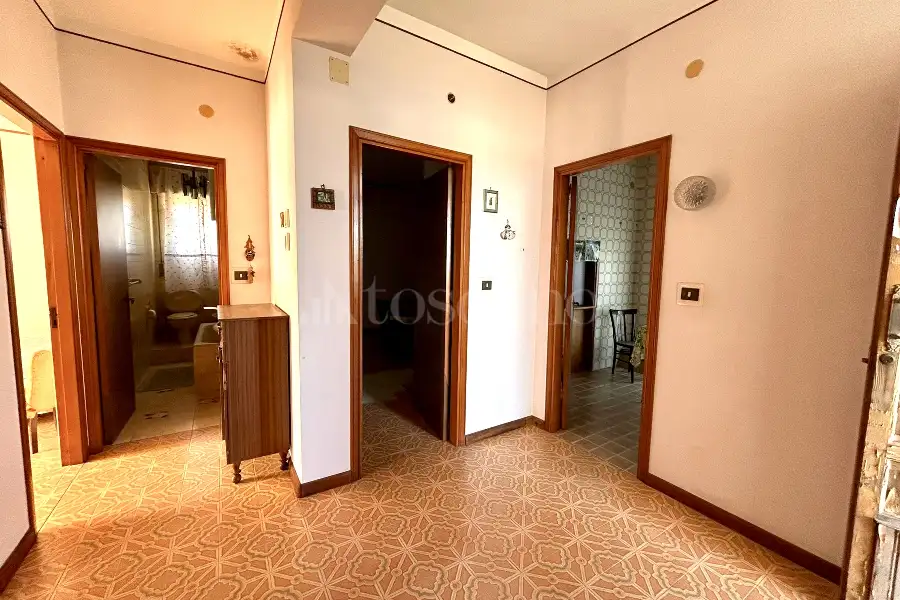 Villa in vendita di 330 mq a €184.000 (rif. 5/2026)