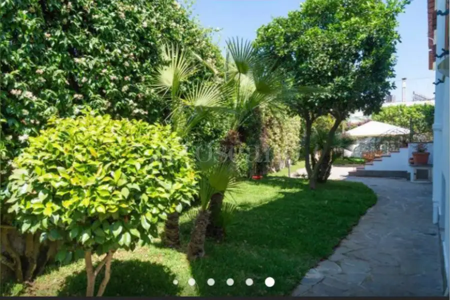 Villa in vendita di 500 mq a €1.080.000 (rif. 46/2025)