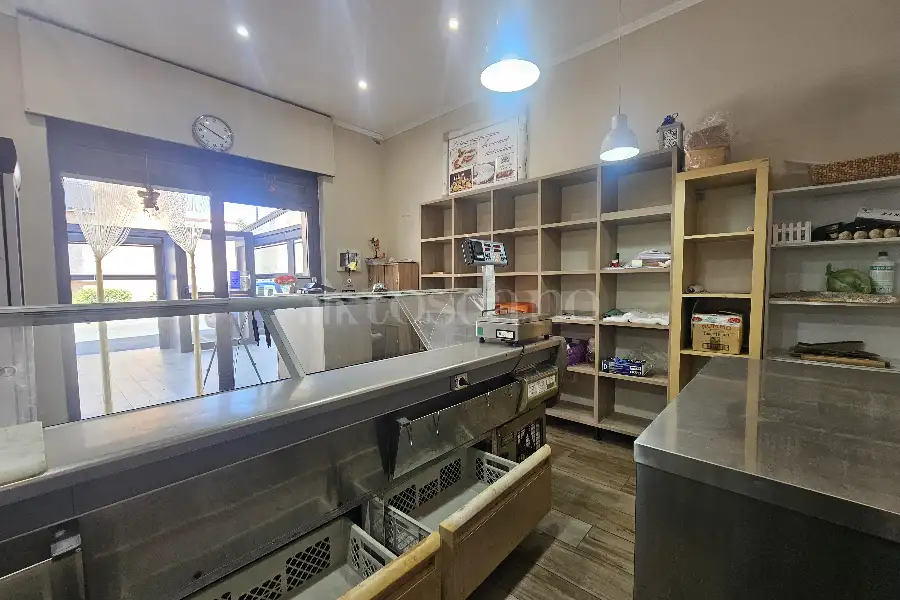 Negozio in vendita di 40 mq a €119.000 (rif. 45/2026)