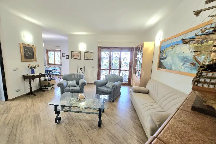 Casa in vendita di 110 mq a €285.000 (rif. 27/2026)