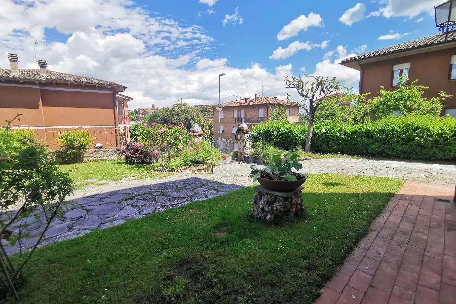 Villa Bifamiliare in vendita di 150 mq a €330.000 (rif. 7/2024)