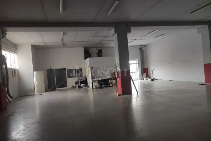 Capannone in affitto di 300 mq a €1.500 (rif. 24/2026)