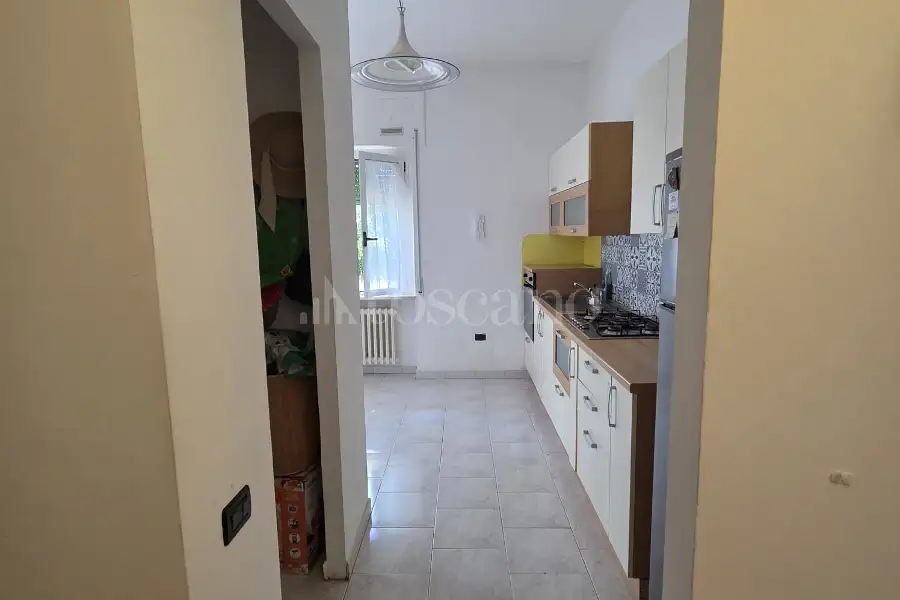 Villa Plurifamiliare in vendita di 575 mq a €580.000 (rif. 33/2026)