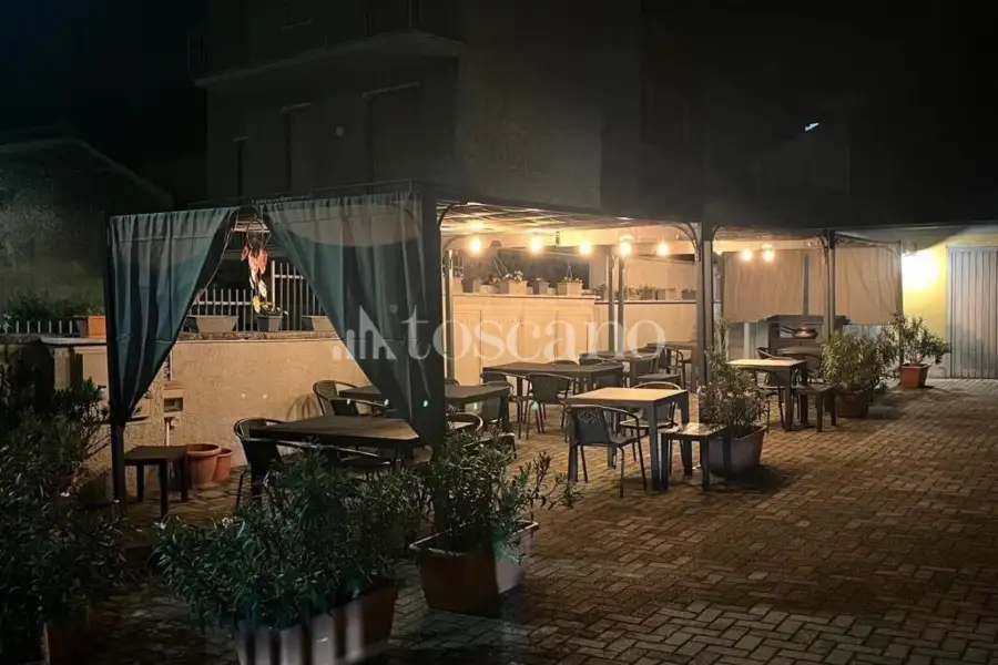 Attività Commerciale in vendita di 240 mq a €135,000 (rif. TS0314VE)
