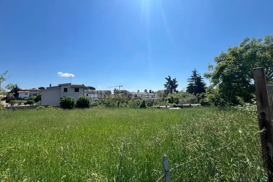 Edificabile Residenziali in vendita di 2.577 mq a €419.000 (rif. 35/2026)