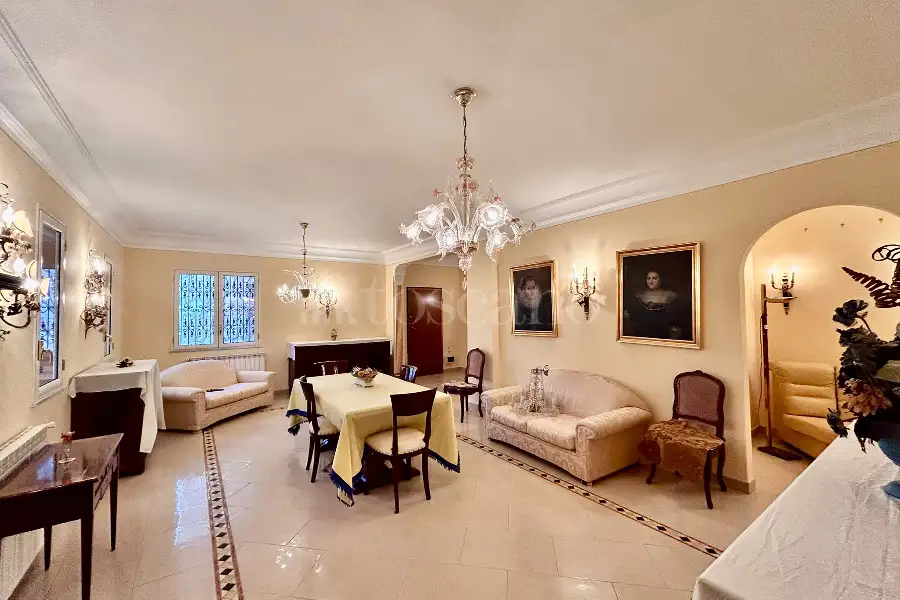 Villa Bifamiliare in vendita di 152 mq a €330.000 (rif. 59/2026)