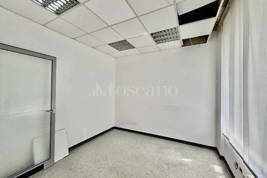 Ufficio in vendita di 110 mq a €140.000 (rif. 30/2026)