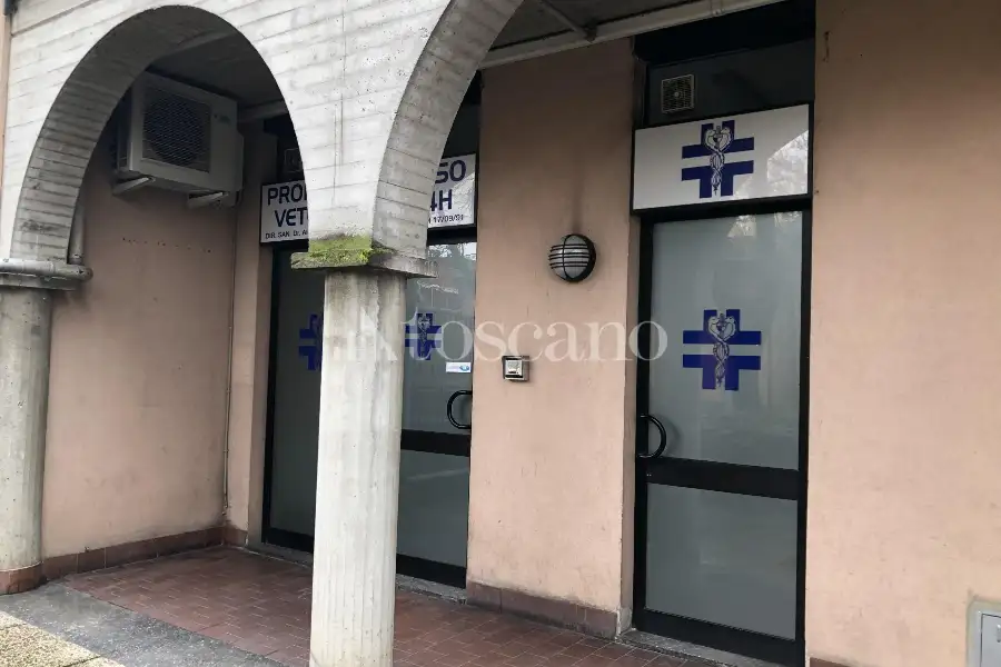 Negozio in vendita di 170 mq a €75,000 (rif. MRE3118VE)