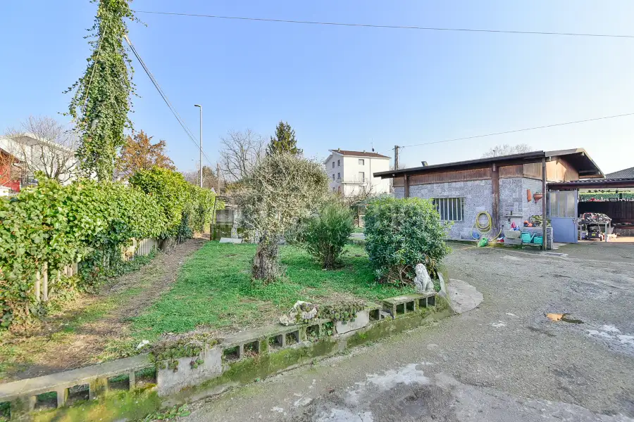 Casa Indipendente in vendita di 200 mq a €680.000 (rif. 1/2025)