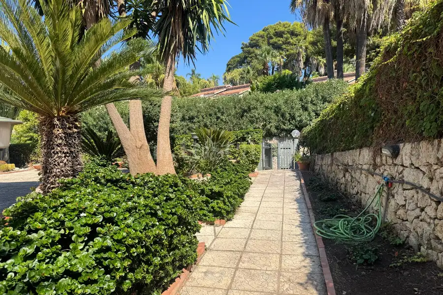 Villa in vendita di 152 mq a €430.000 (rif. 157/2026)