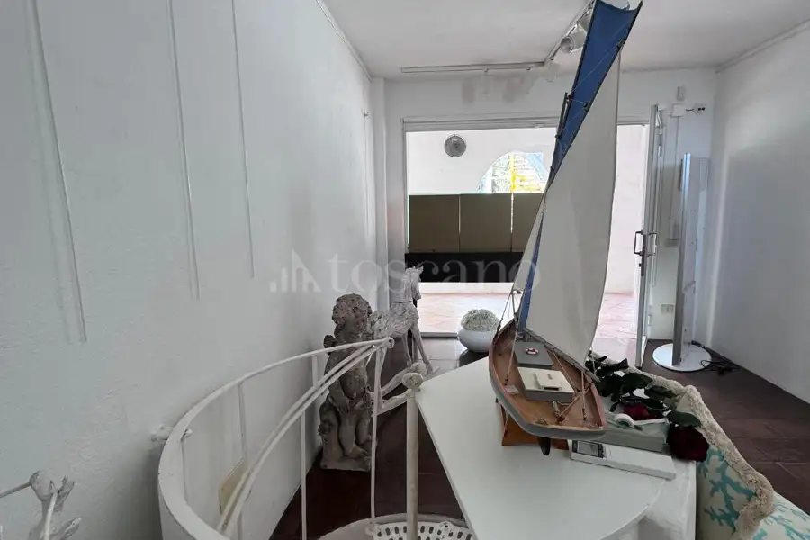 Negozio in vendita di 35 mq a €240.000 (rif. 14/2025)
