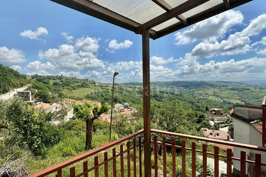 Casa in affitto di 50 mq a €250 (rif. 52/2025)