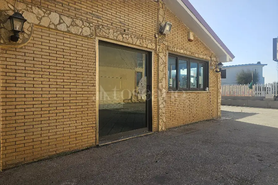 Negozio in vendita di 1.574 mq a €875.000 (rif. 84/2025)