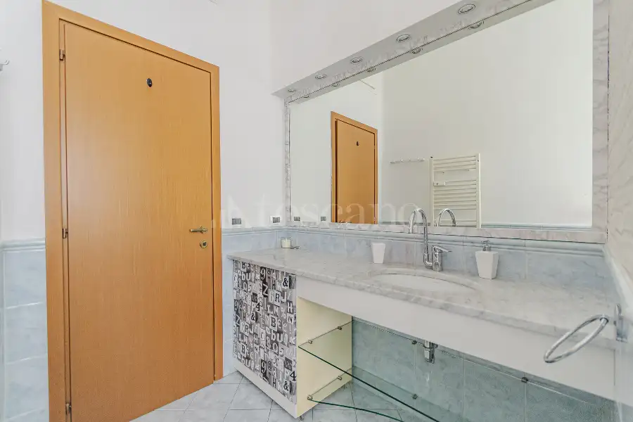 Casa in vendita di 65 mq a €455.000 (rif. 12/2026)