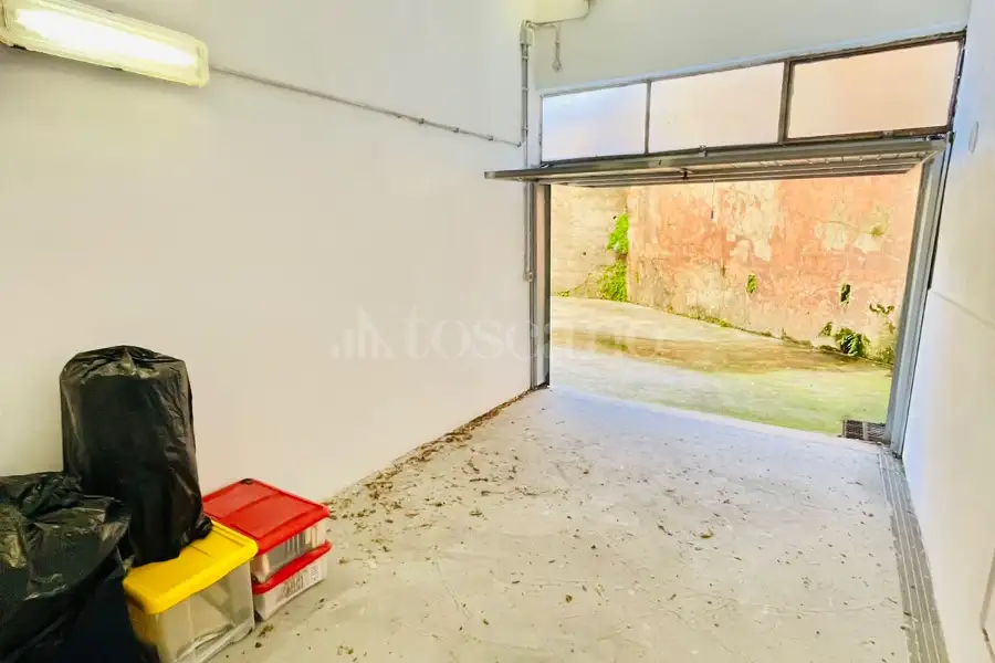 Box in vendita di 16 mq a €35.000 (rif. 45/2026)