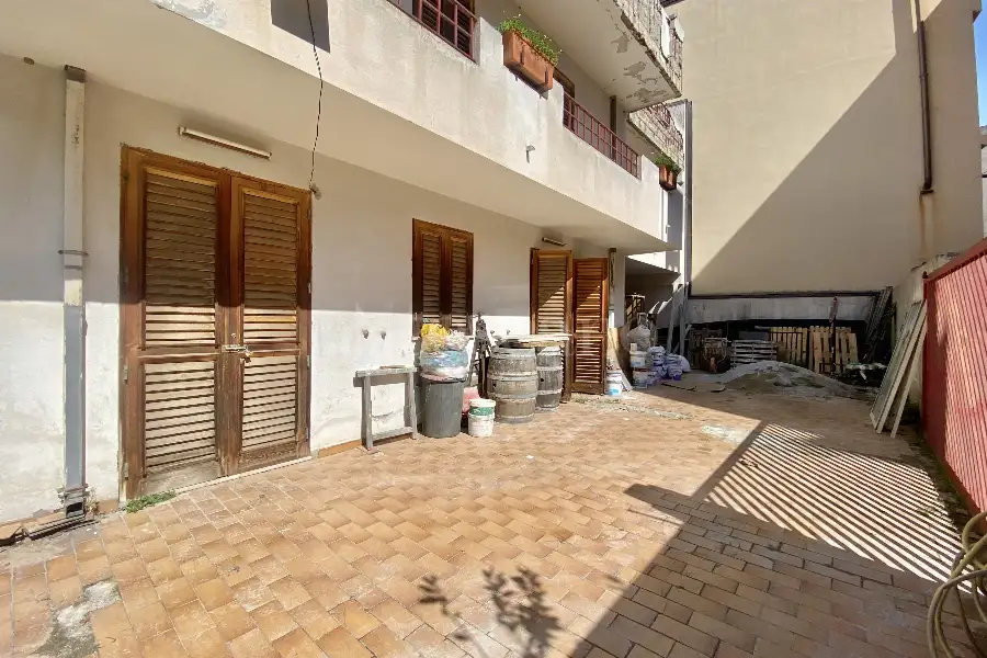 Casa Indipendente in vendita di 220 mq a €164.000 (rif. 16/2026)
