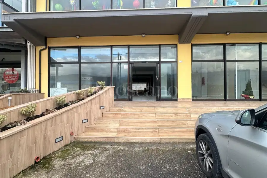 Negozio in affitto di 2.100 mq trattativa riservata (rif. 4/2026)