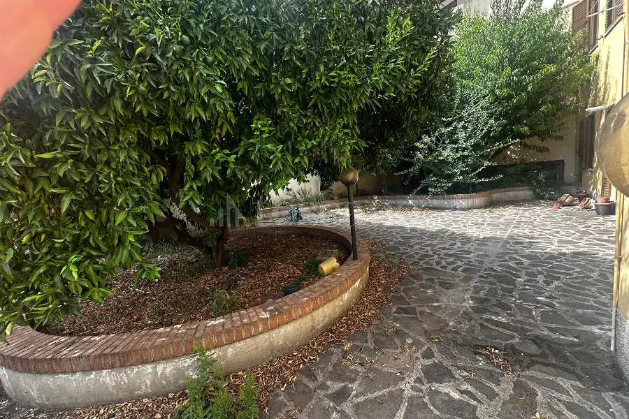 Casa Indipendente in vendita di 255 mq a €225.000 (rif. 87/2026)