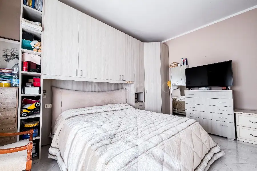 Palazzo in vendita di 280 mq a €800.000 (rif. 9/2026)