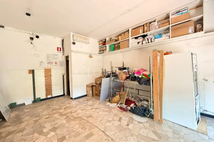 Negozio in vendita di 30 mq a €110.000 (rif. 22/2026)