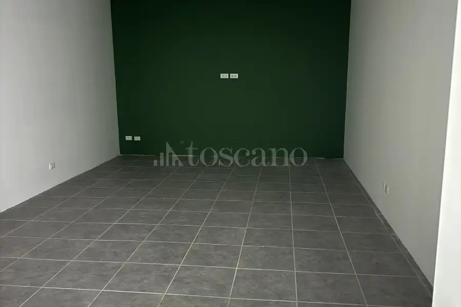 Ufficio in vendita di 130 mq a €834 (rif. MRE1253AF-3-1C)