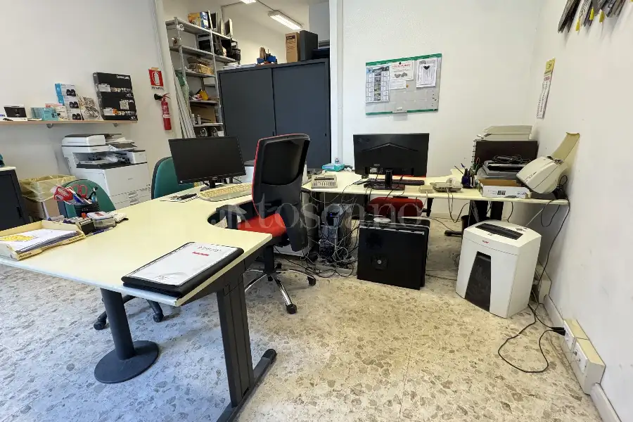 Negozio in vendita di 44 mq a €57.000 (rif. 22/2026)