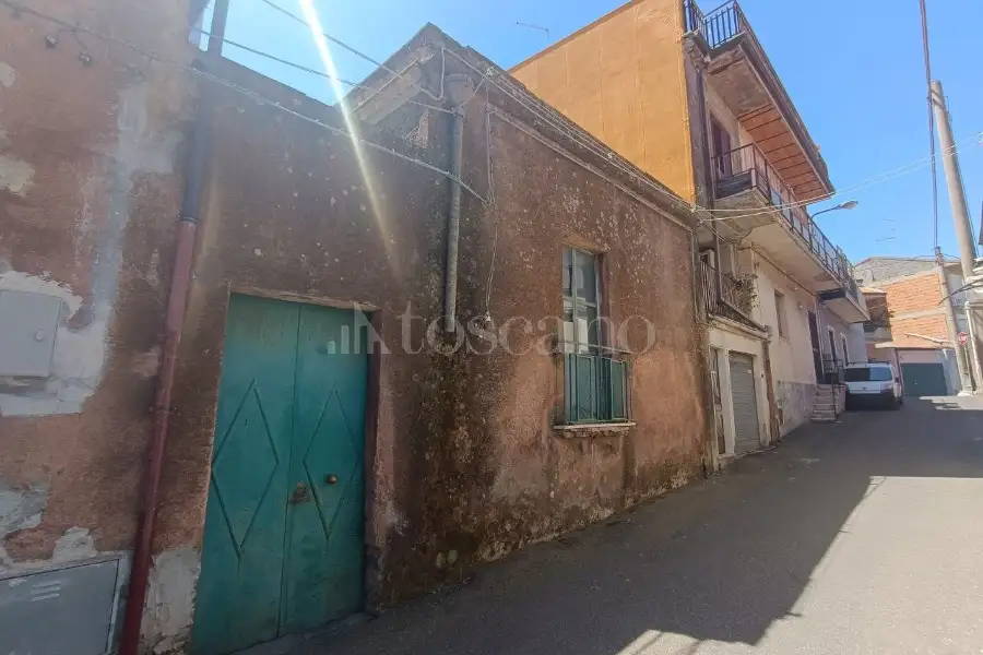 Rustico in vendita di 75 mq a €39.000 (rif. 72/2026)