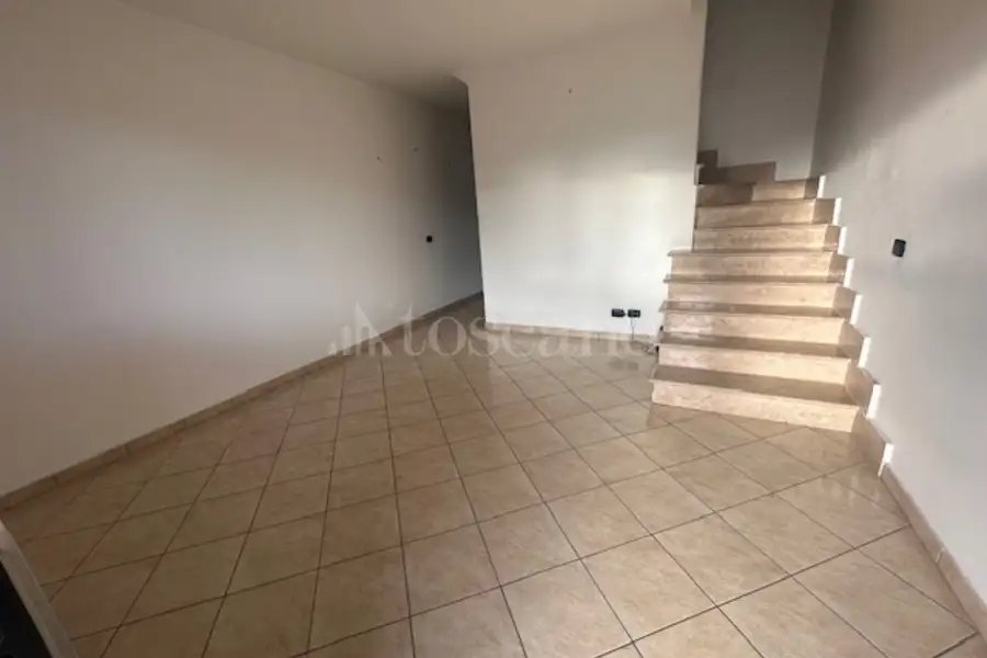 Villa Bifamiliare in vendita di 120 mq a €200.000 (rif. 105/2023)