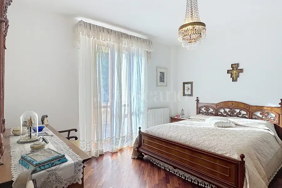 Villa in vendita di 600 mq a €590.000 (rif. 215/2025)