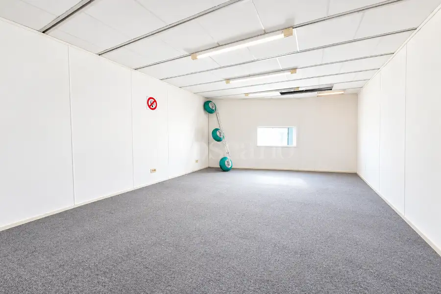 Negozio in vendita di 160 mq a €125.000 (rif. 45/2026)