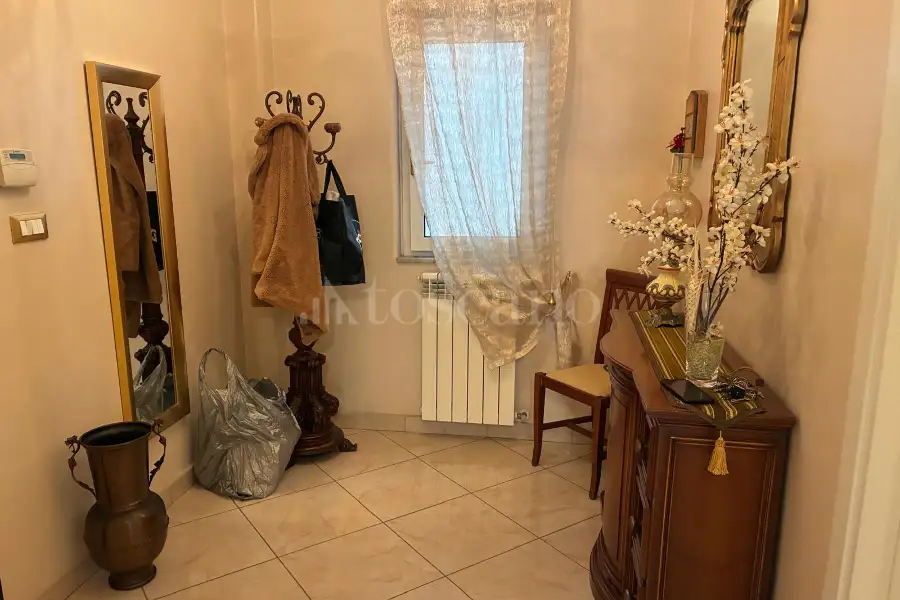 Casa in affitto di 146 mq a €950 (rif. 25/2026)