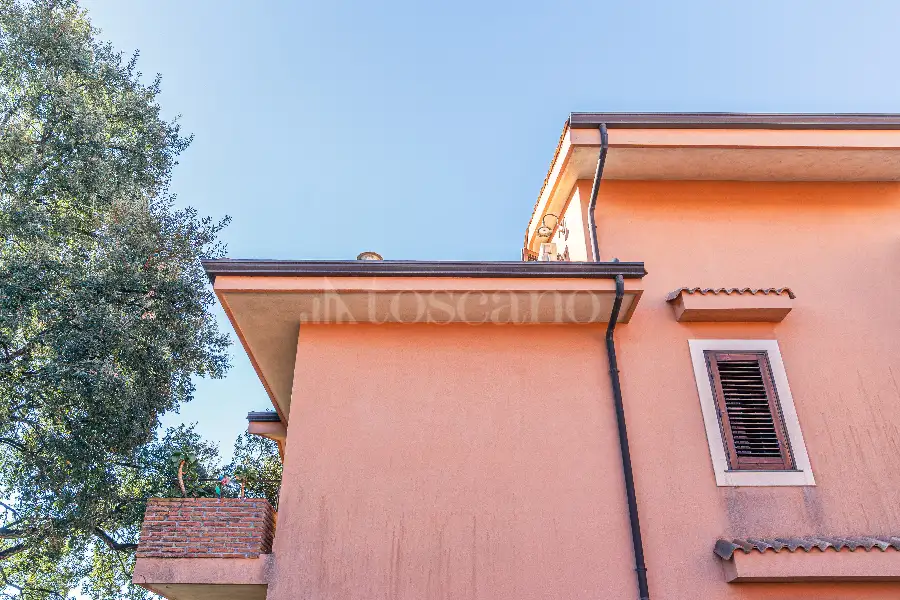 Villa in vendita di 228 mq a €549.000 (rif. 195/2025)