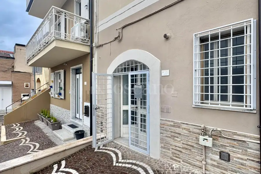 Casa Indipendente in affitto di 53 mq a €350 (rif. 25/2026)