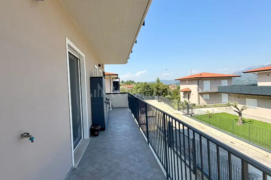 Villa Bifamiliare in vendita di 100 mq a €235.000 (rif. 156/2026)
