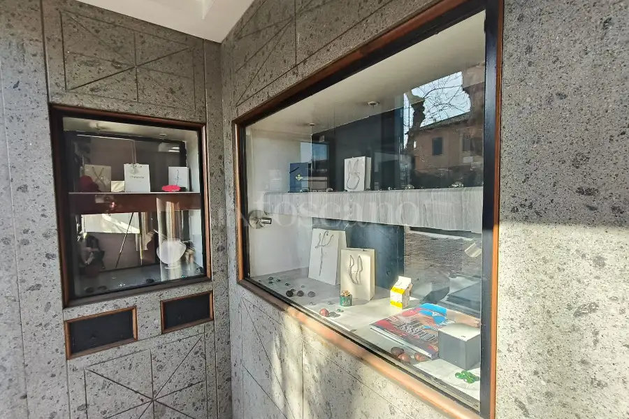 Negozio in vendita di 46 mq a €104.000 (rif. 67/2024)