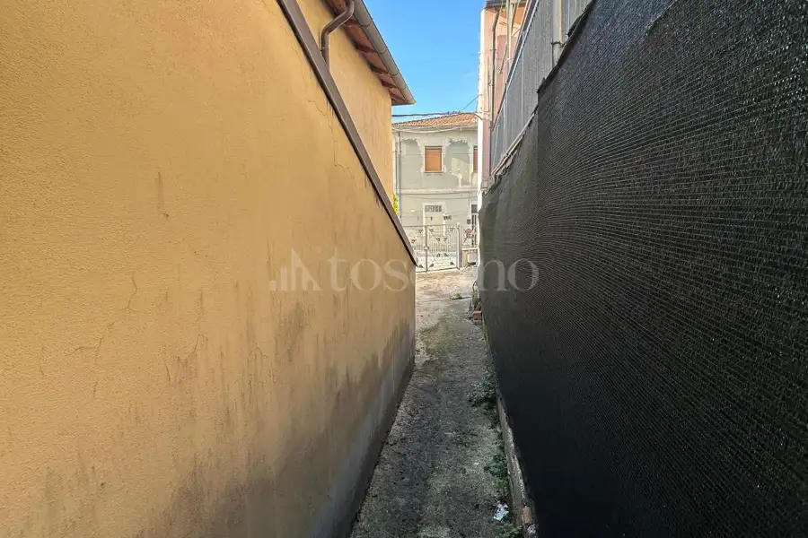 Casa Indipendente in vendita di 150 mq a €60.000 (rif. 126/2025)