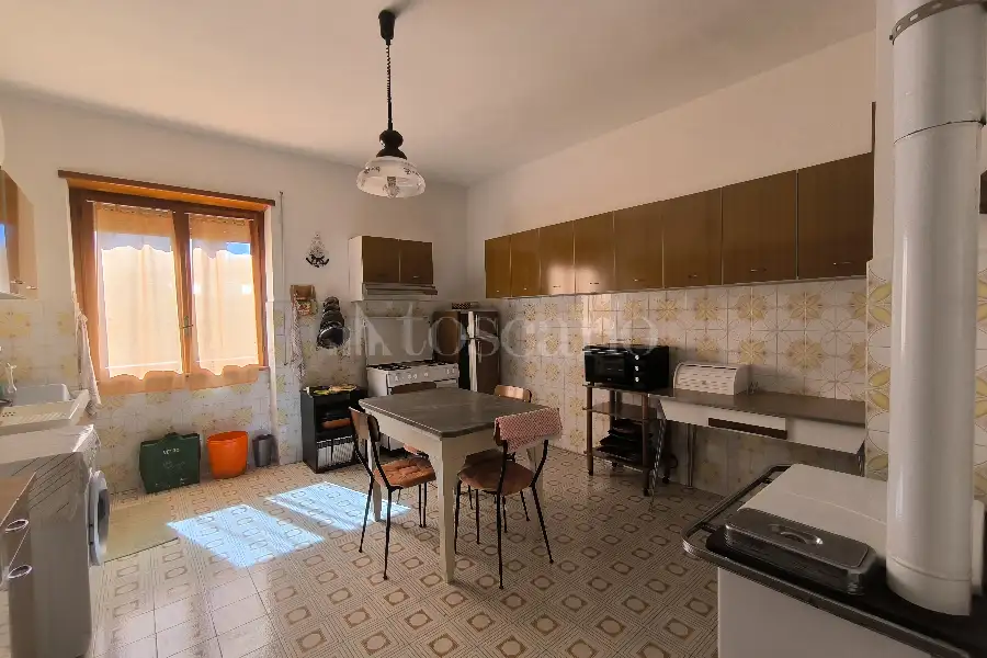 Villa in vendita di 250 mq a €115.000 (rif. 53/2025)