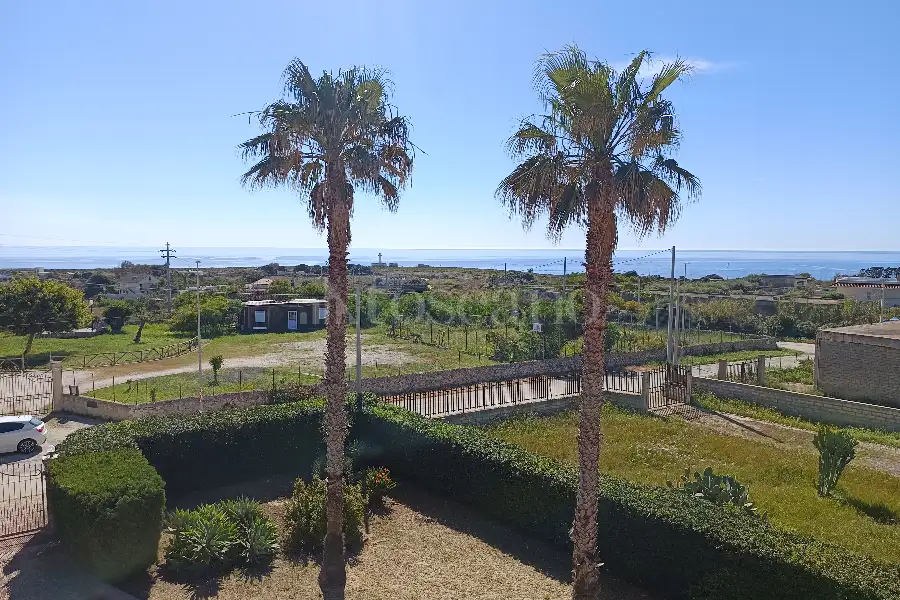 Villa in vendita di 470 mq a €698.000 (rif. 76/2026)