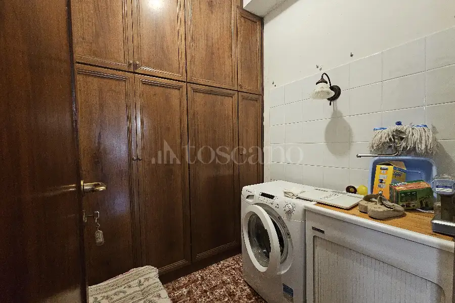 Villa Bifamiliare in vendita di 340 mq a €349.000 (rif. 30/2026)