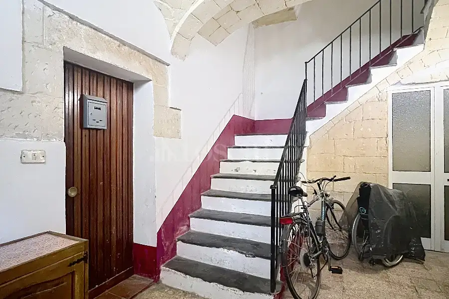 Negozio in vendita di 60 mq a €39.000 (rif. 75/2026)