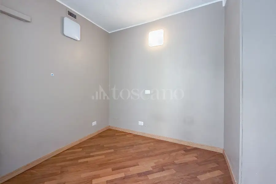 Ufficio in vendita di 250 mq a €1.450.000 (rif. 86/2026)