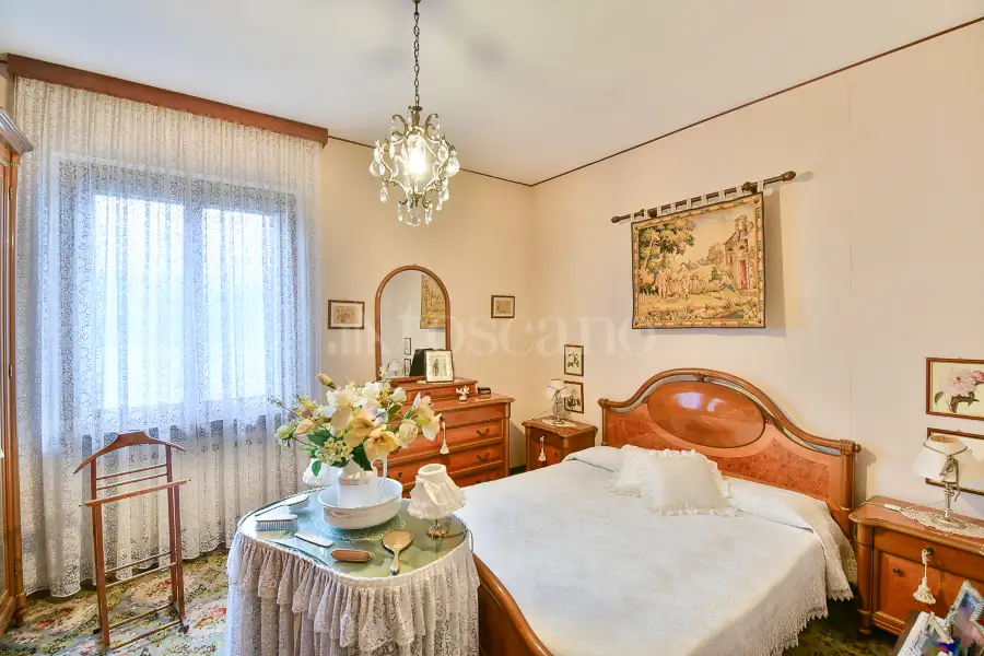 Casa Indipendente in vendita di 280 mq a €680.000 (rif. 26/2024)