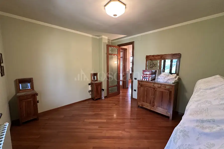Casale in vendita di 747 mq a €790.000 (rif. 11/2026)