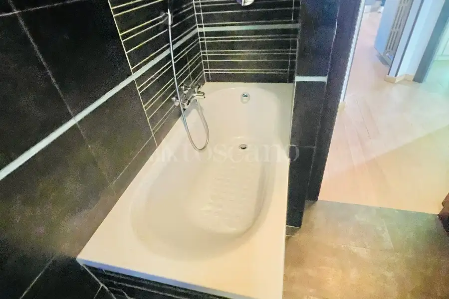 Attico in vendita di 90 mq a €409.000 (rif. 39/2026)