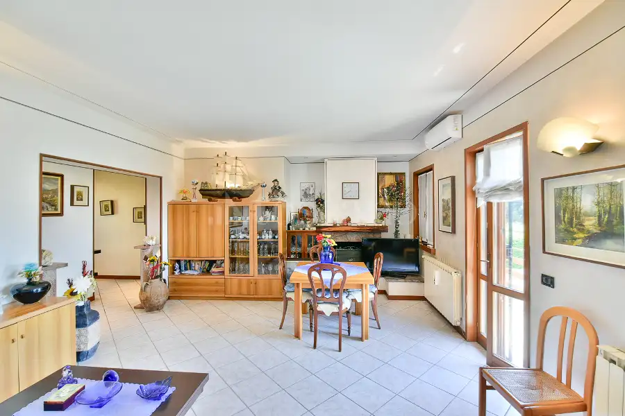 Casa Indipendente in vendita di 170 mq a €390.000 (rif. 17/2026)