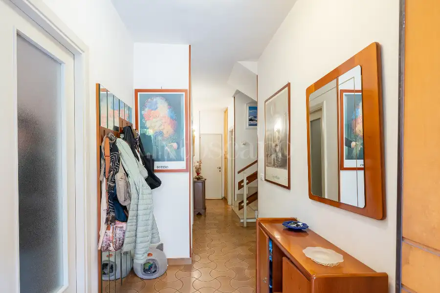 Villa in vendita di 200 mq a €364.000 (rif. 115/2026)