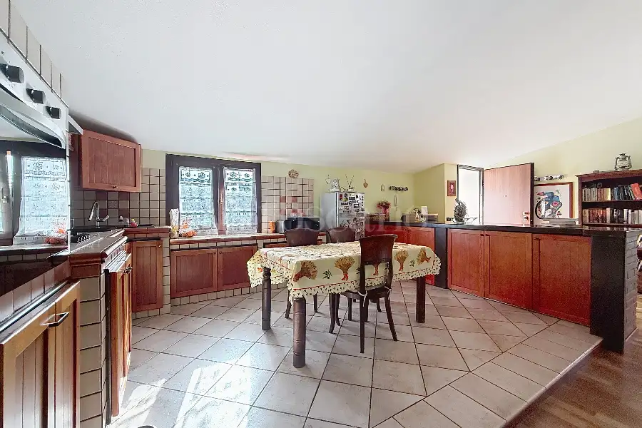 Villa in vendita di 230 mq a €288.000 (rif. 22/2026)