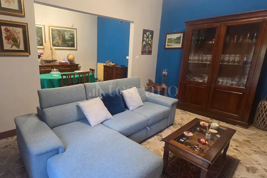 Casa in vendita di 201 mq a €380.000 (rif. 38/2026)