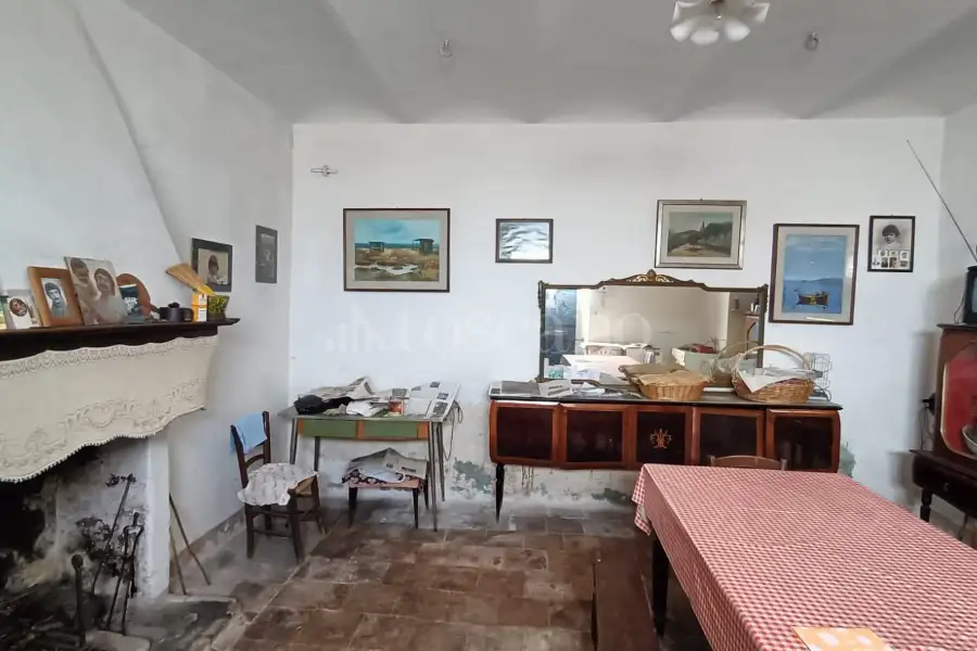 Rustico in vendita di 110 mq a €45.000 (rif. 6/2026)